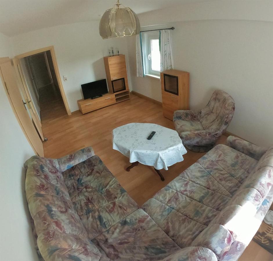 Ferienwohnung Haubner Neukieritzsch Екстер'єр фото